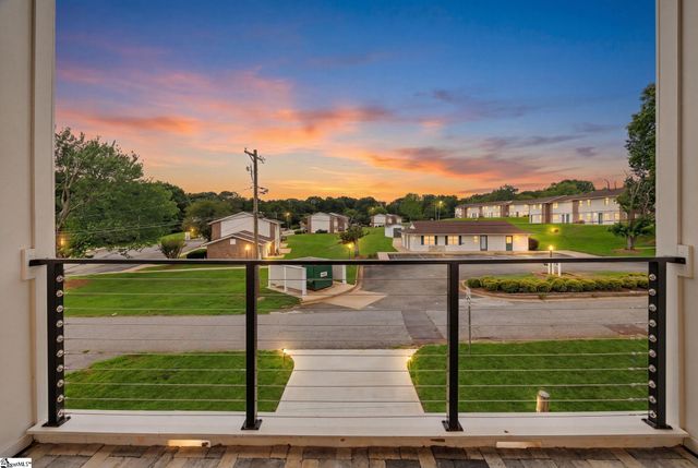 128 Lyman Avenue, Duncan, SC 29334