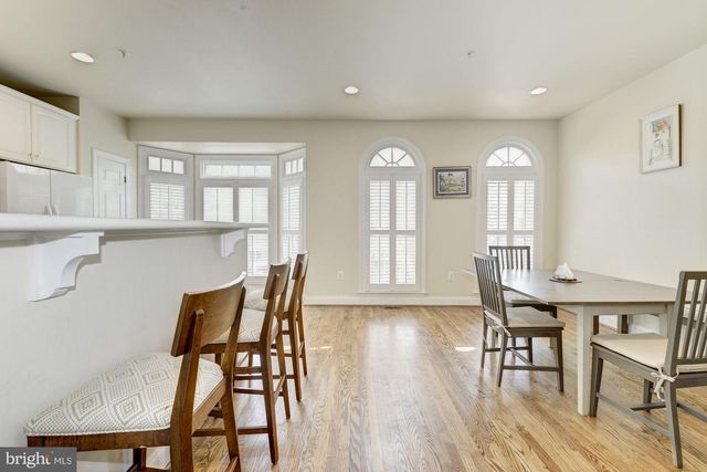 4005 MANSION DR NW, Washington, DC 20007