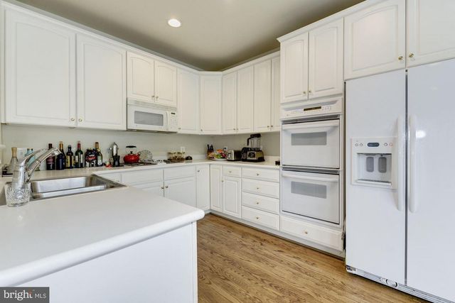 4005 MANSION DR NW, Washington, DC 20007