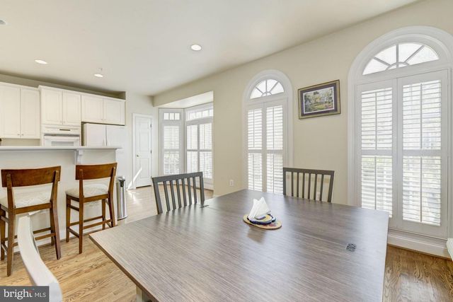 4005 MANSION DR NW, Washington, DC 20007