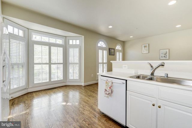 4005 MANSION DR NW, Washington, DC 20007