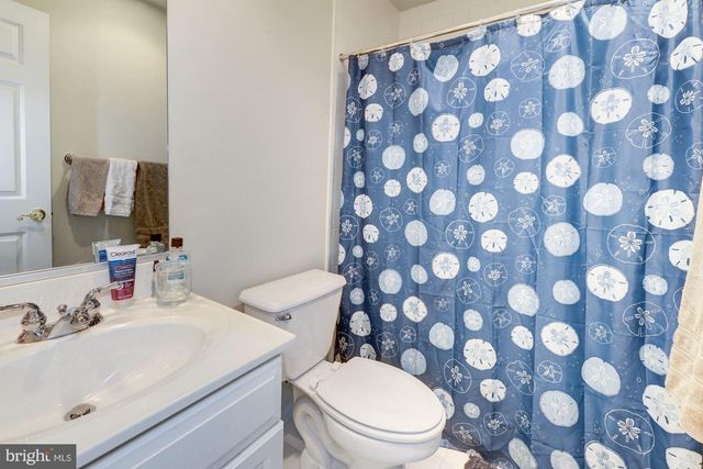 4005 MANSION DR NW, Washington, DC 20007