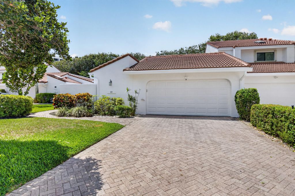 7374 Woodmont Court, Boca Raton, FL 33434