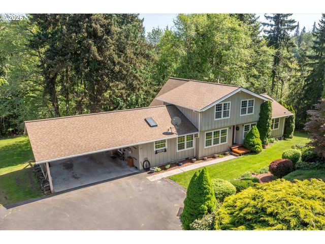 672 WALKER Rd, Kelso, WA 98626