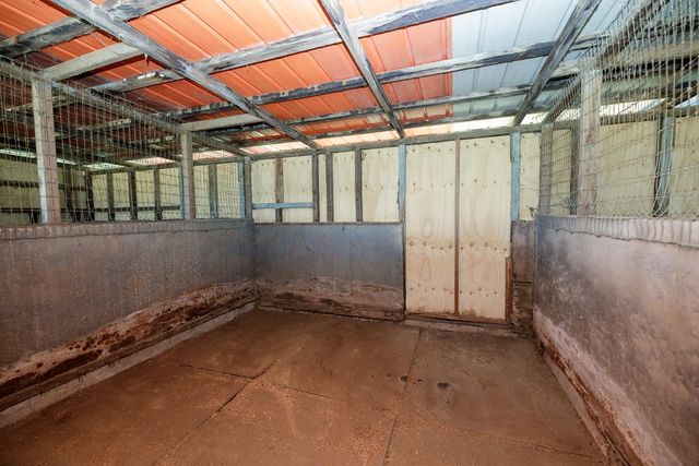 7167 Eleanor Rd, Oakdale, CA 95361