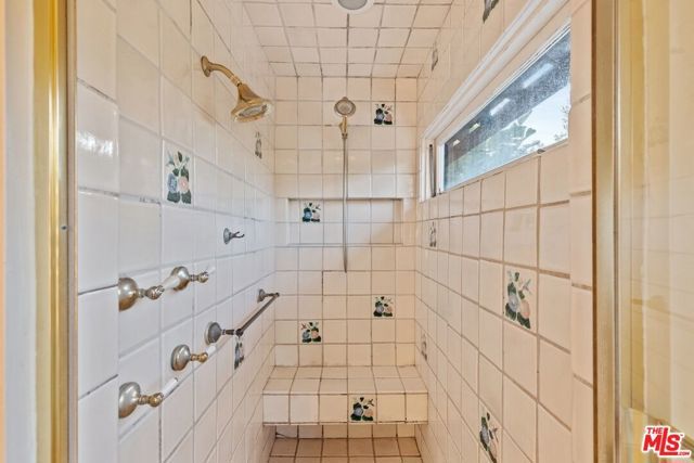 905 Napoli Drive, Pacific Palisades (los Angeles), CA 90272