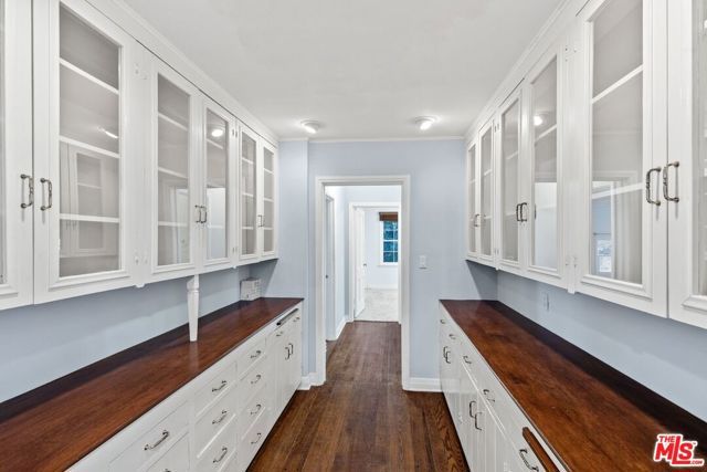 905 Napoli Drive, Pacific Palisades (los Angeles), CA 90272