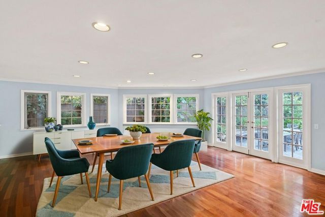 905 Napoli Drive, Pacific Palisades (los Angeles), CA 90272