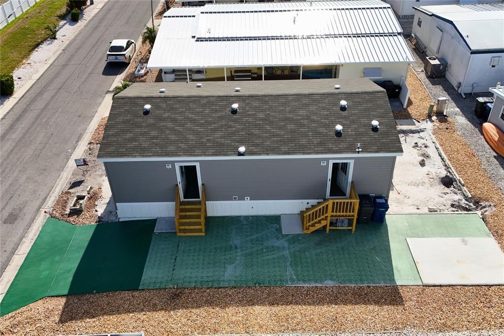 Image 2 of property listing at 2107 PALMA SOLA BOULEVARD 13, Bradenton, FL 34209