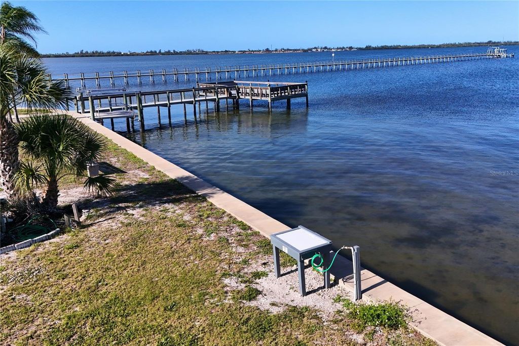 Image 33 of property listing at 2107 PALMA SOLA BOULEVARD 13, Bradenton, FL 34209