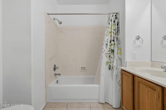 7976 E Alandale Place, Tucson, AZ 85715