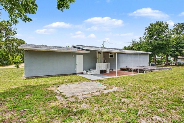 701 E WOODLAND STREET, Bunnell, FL 32110