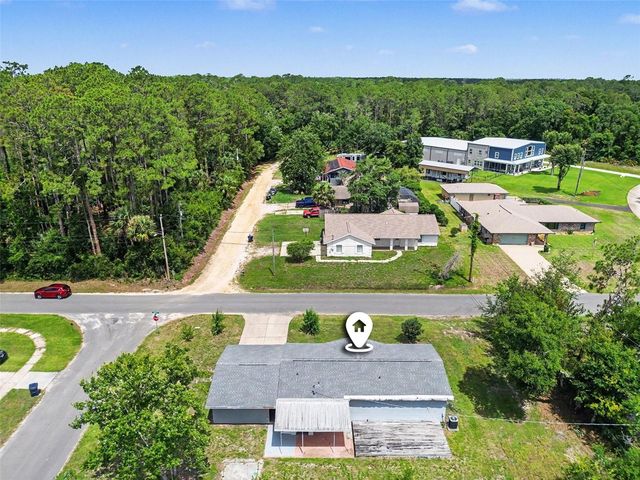 701 E WOODLAND STREET, Bunnell, FL 32110