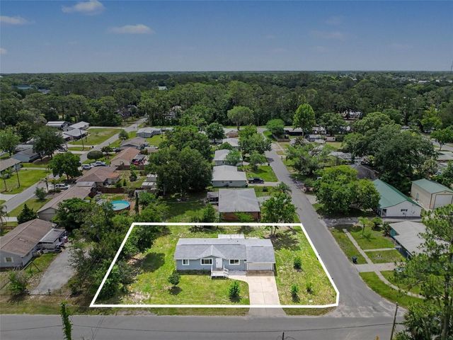 701 E WOODLAND STREET, Bunnell, FL 32110