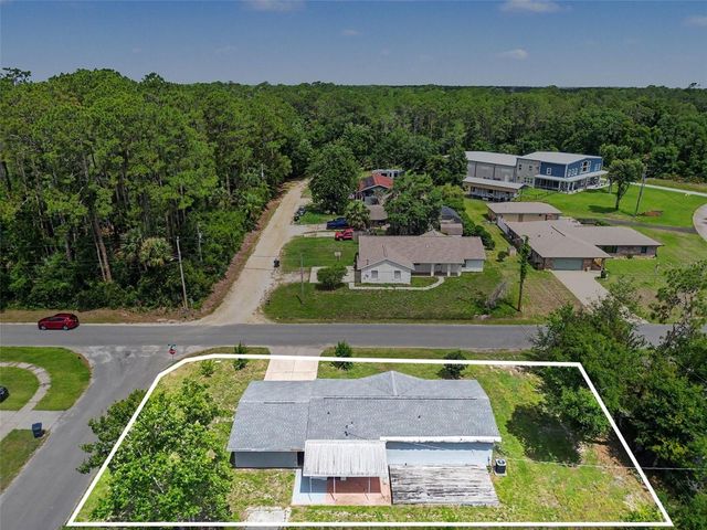 701 E WOODLAND STREET, Bunnell, FL 32110