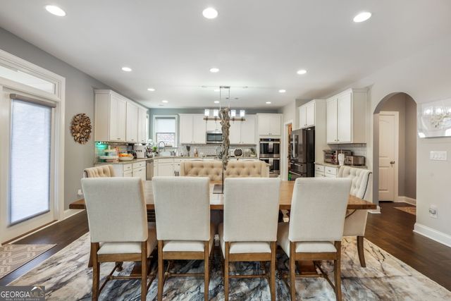 4450 Woodward Walk Lane, Suwanee, GA 30024