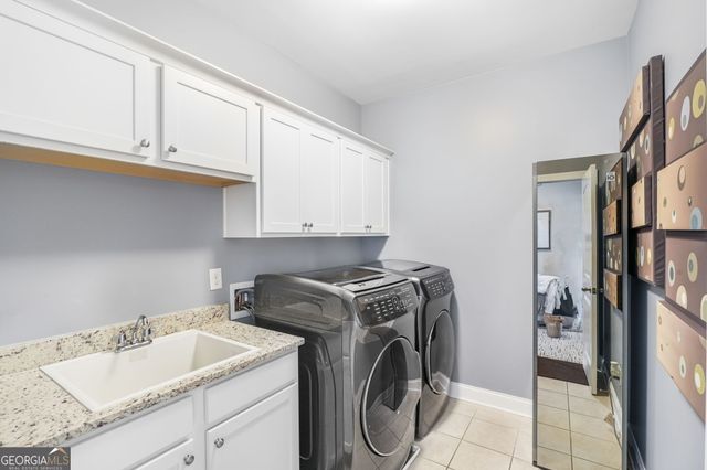 4450 Woodward Walk Lane, Suwanee, GA 30024