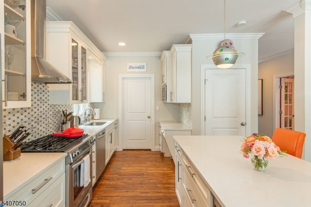 8 Madison Ave, Montclair Twp., NJ 07042