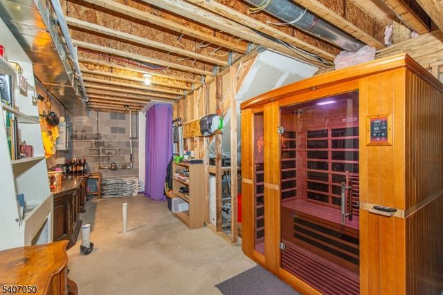 8 Madison Ave, Montclair Twp., NJ 07042