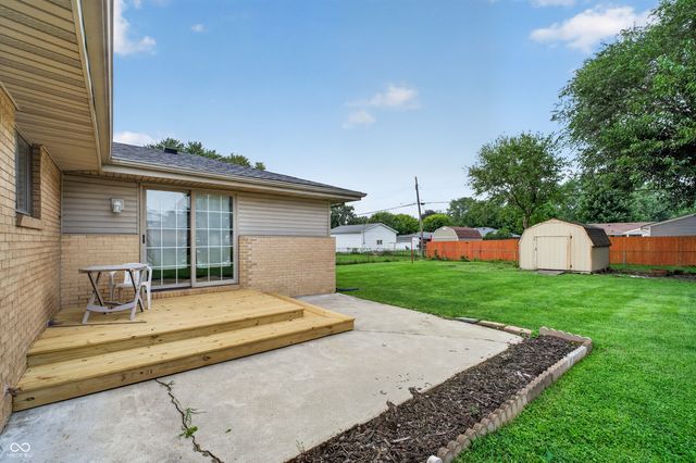 726 E School Street, Anderson, IN 46012