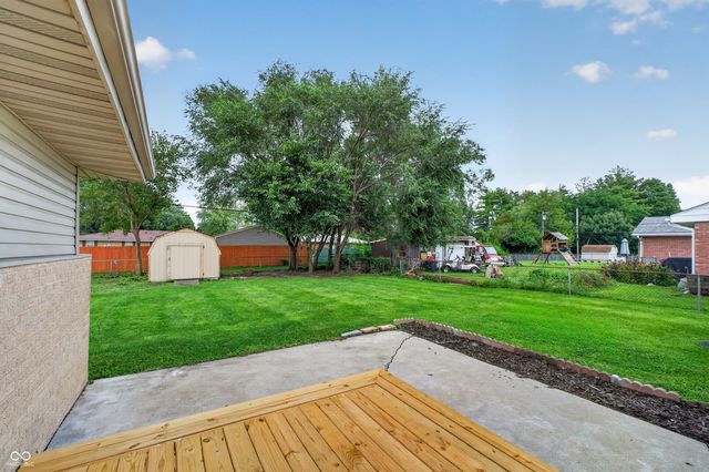 726 E School Street, Anderson, IN 46012