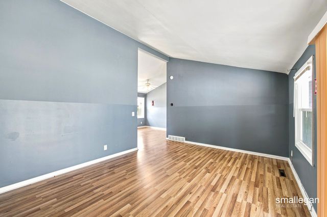1532 Mayfield Avenue NE, Grand Rapids, MI 49505