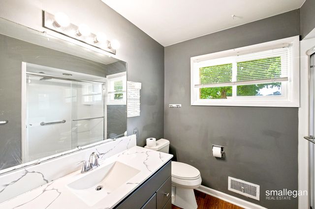 1532 Mayfield Avenue NE, Grand Rapids, MI 49505