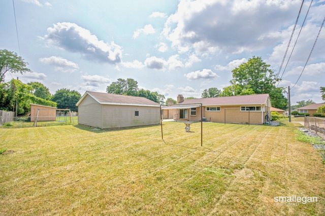 1532 Mayfield Avenue NE, Grand Rapids, MI 49505