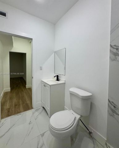 842 Himmarshee St 3, Fort Lauderdale, FL 33312