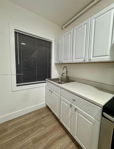 842 Himmarshee St 3, Fort Lauderdale, FL 33312