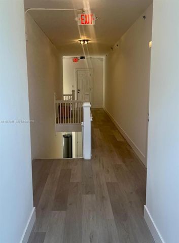 842 Himmarshee St 3, Fort Lauderdale, FL 33312