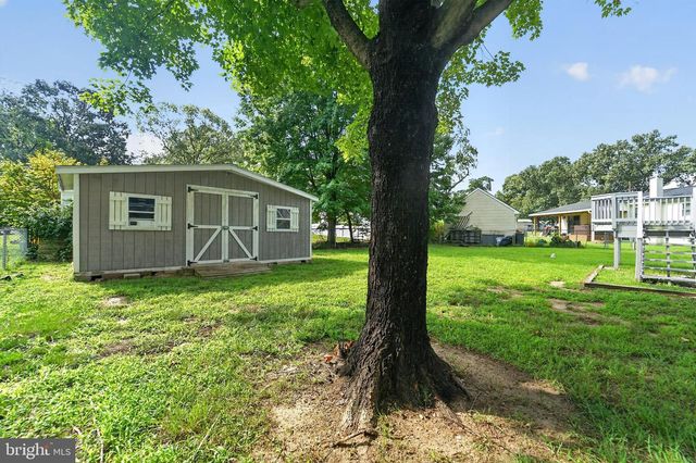 7849 ELIZABETH RD, Pasadena, MD 21122