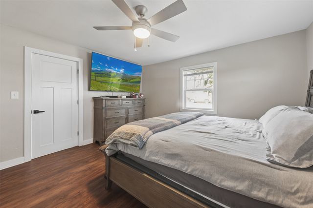 403 Park Street, Colo, IA 50056