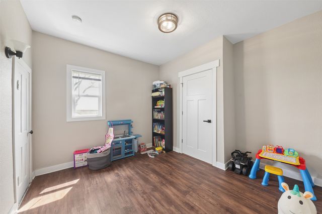 403 Park Street, Colo, IA 50056
