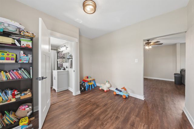 403 Park Street, Colo, IA 50056