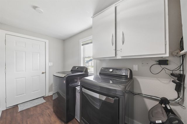 403 Park Street, Colo, IA 50056