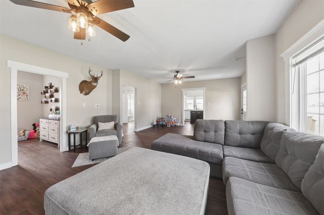 403 Park Street, Colo, IA 50056