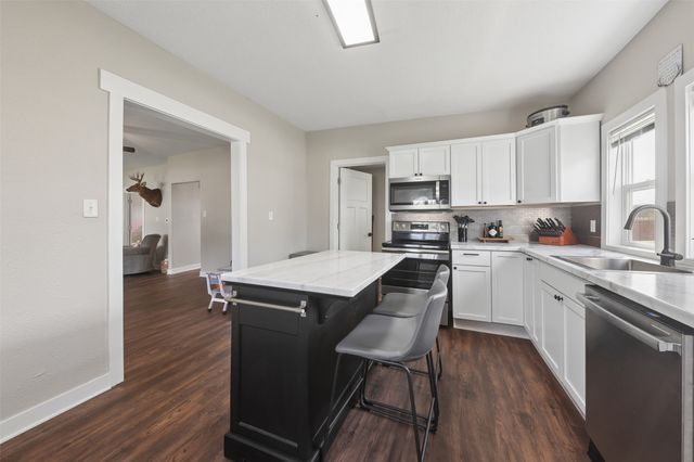 403 Park Street, Colo, IA 50056