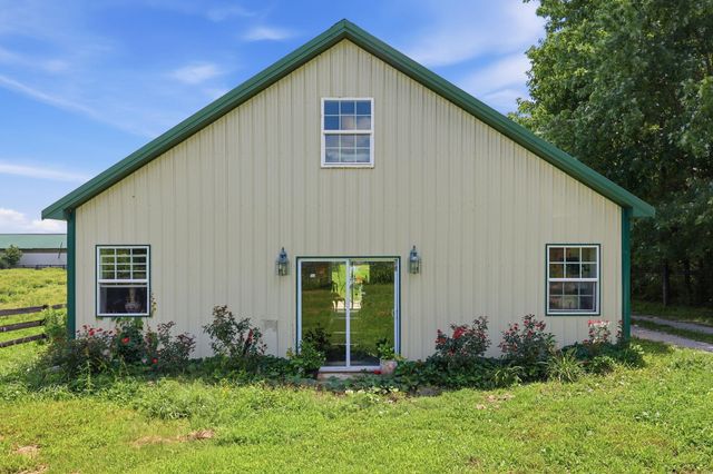 2309-A Oregon Road, Versailles, KY 40383