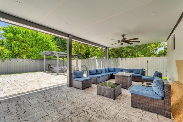 11520 SW 138th Street, Miami, FL 33176