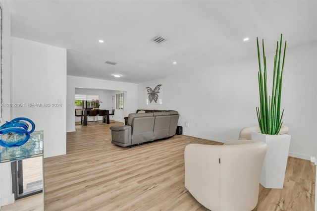 11520 SW 138th Street, Miami, FL 33176