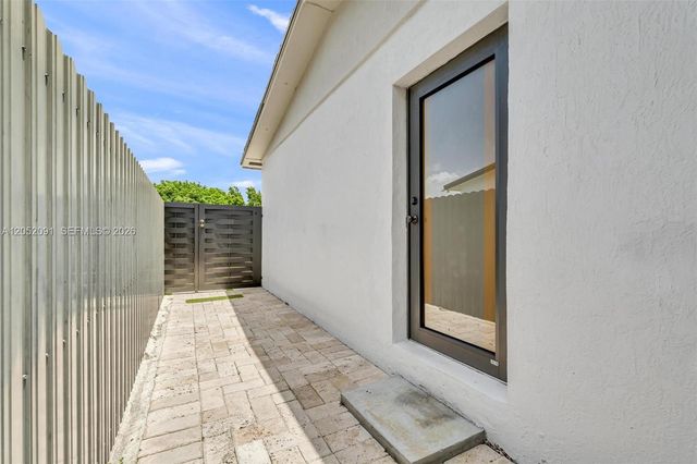 11520 SW 138th Street, Miami, FL 33176