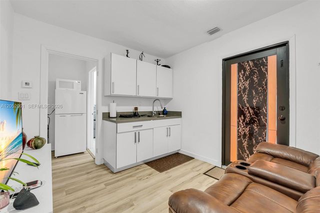 11520 SW 138th Street, Miami, FL 33176