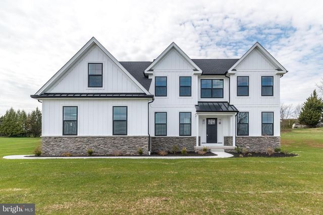 209 OLD STATE RD, Royersford, PA 19468