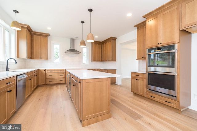 209 OLD STATE RD, Royersford, PA 19468
