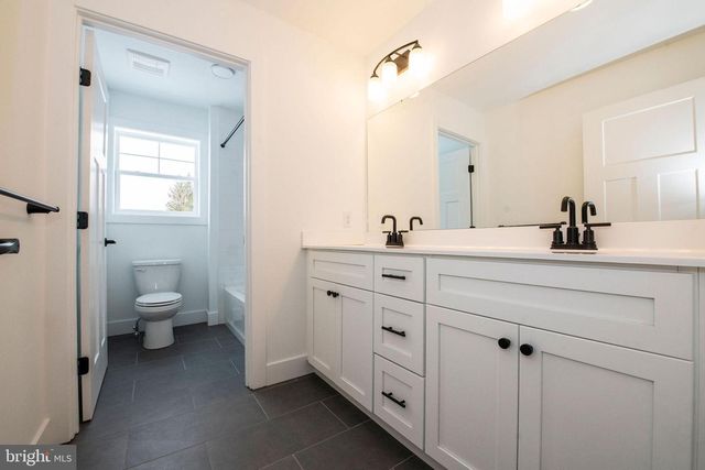 209 OLD STATE RD, Royersford, PA 19468