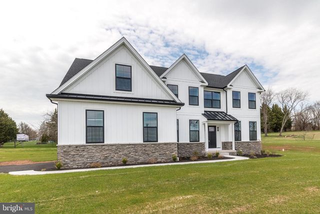 209 OLD STATE RD, Royersford, PA 19468