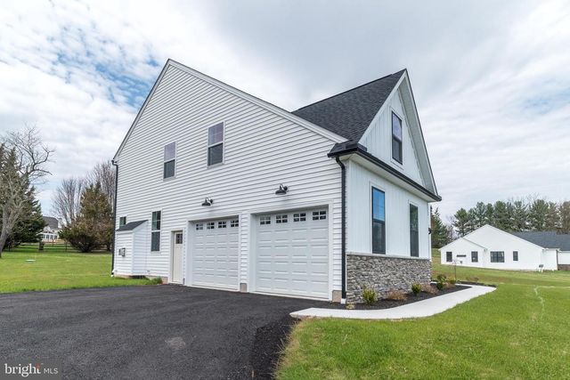 209 OLD STATE RD, Royersford, PA 19468