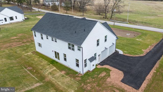 209 OLD STATE RD, Royersford, PA 19468