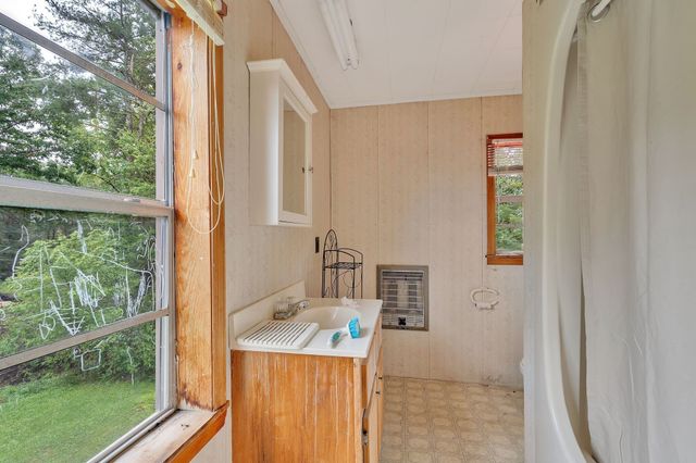 1183 Main St, Altamont, TN 37301